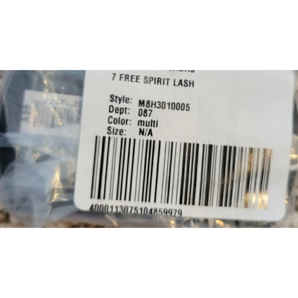 MAC 7 Free Spirit Eye Lash Pair | Beauty